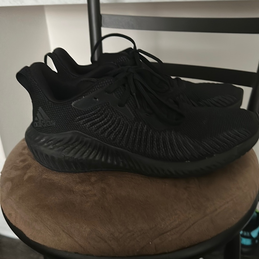 Adidas alphabounce men’s 8.5